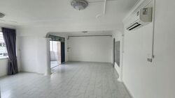 Blk 306 Yishun Rivergreen (Yishun), HDB 5 Rooms #618321391